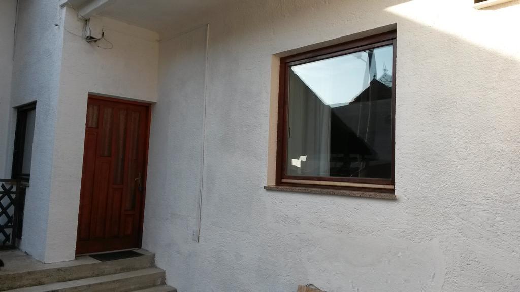 Nera Apartmán *